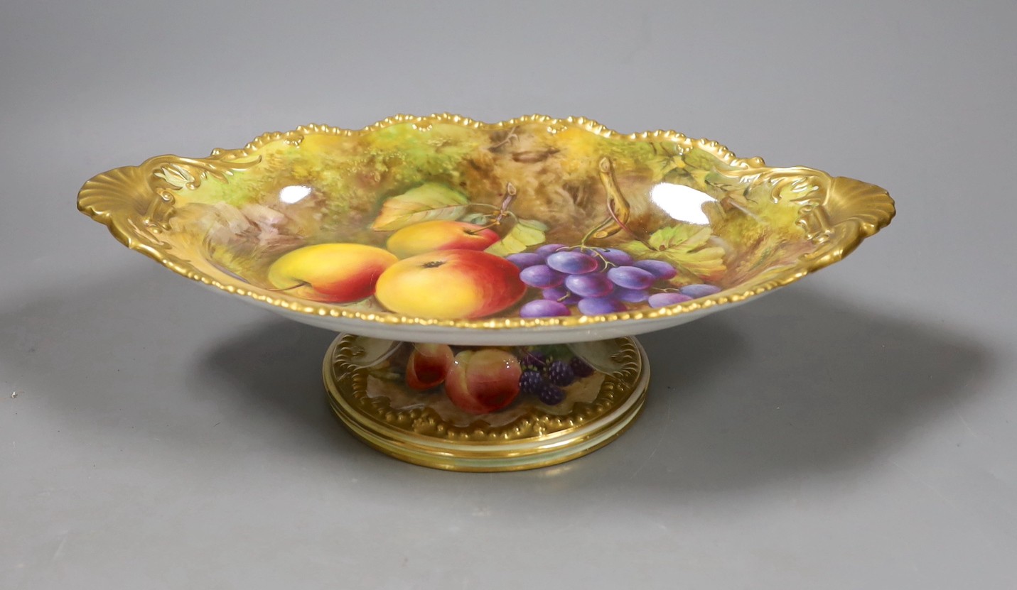 A Royal Worcester fruit painted footed dish, c. 1930, by T. Lockyer. 32cm wide